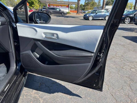 2019 Toyota Corolla Hatchback SE