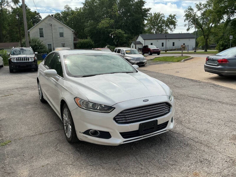 2014 Ford Fusion SE