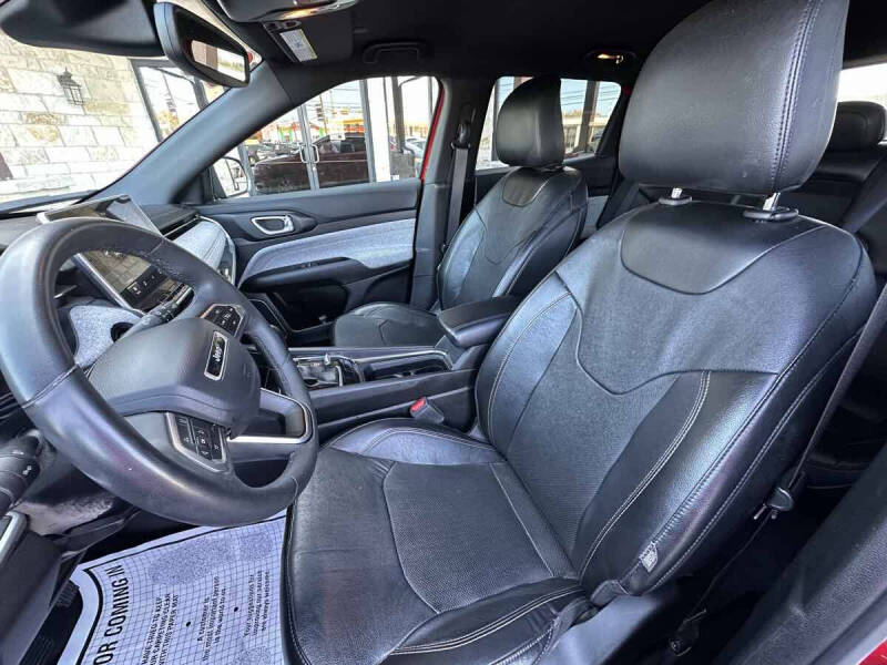 2023 Jeep Compass Latitude Lux