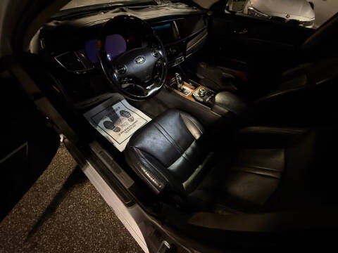 2015 Kia K900 Luxury