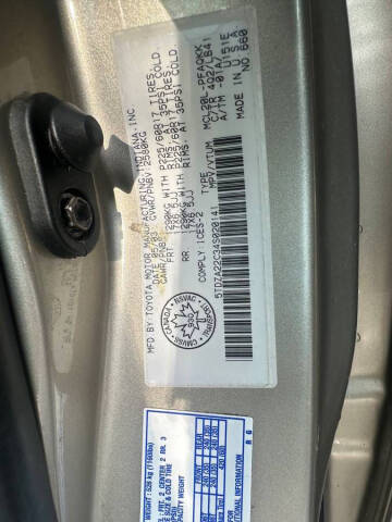 2004 Toyota Sienna XLE 7 Passenger