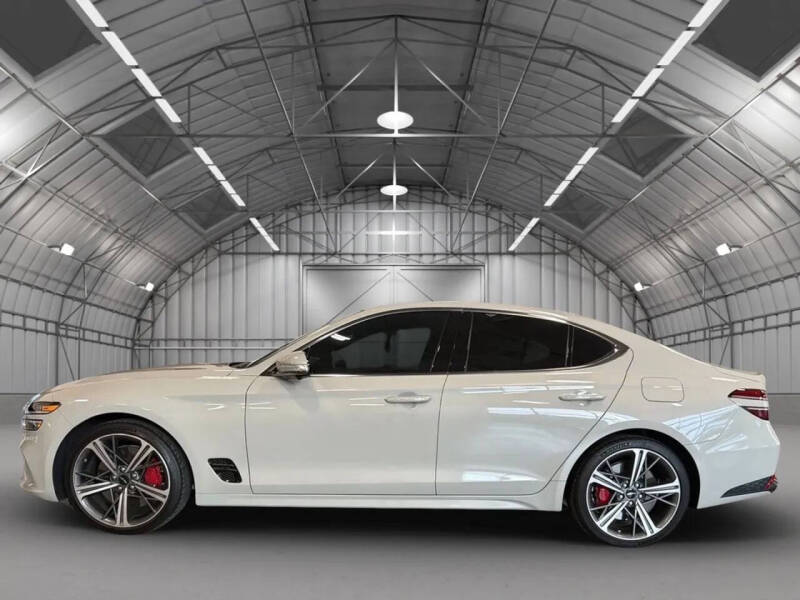2025 Genesis G70