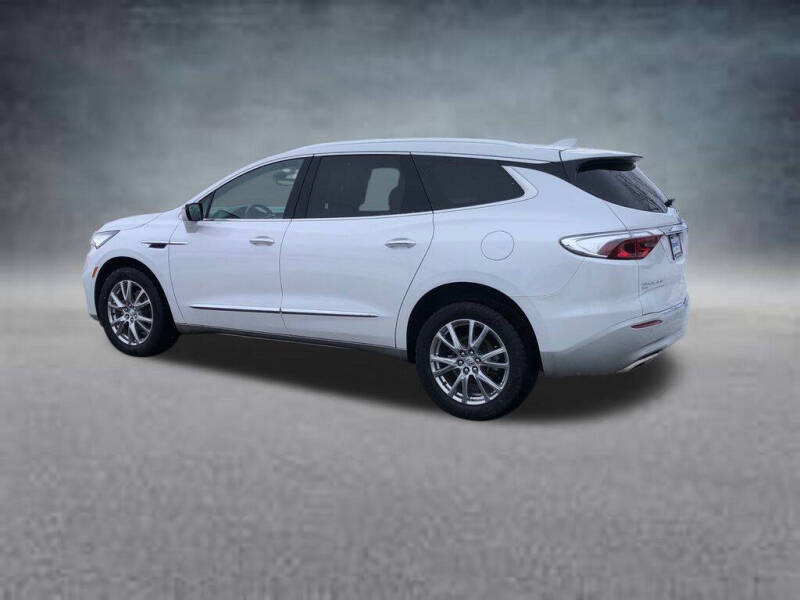 2023 Buick Enclave Premium