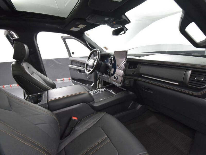 2024 Ford Expedition Platinum