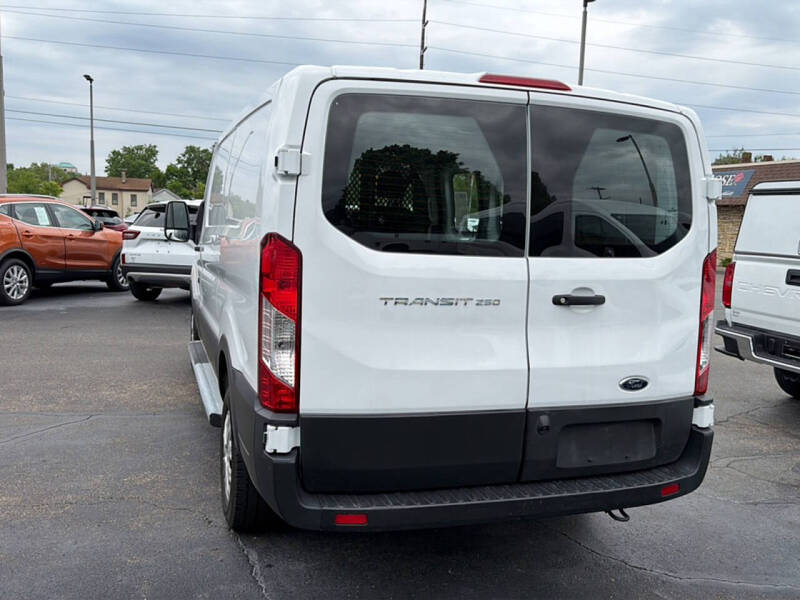 2023 Ford Transit