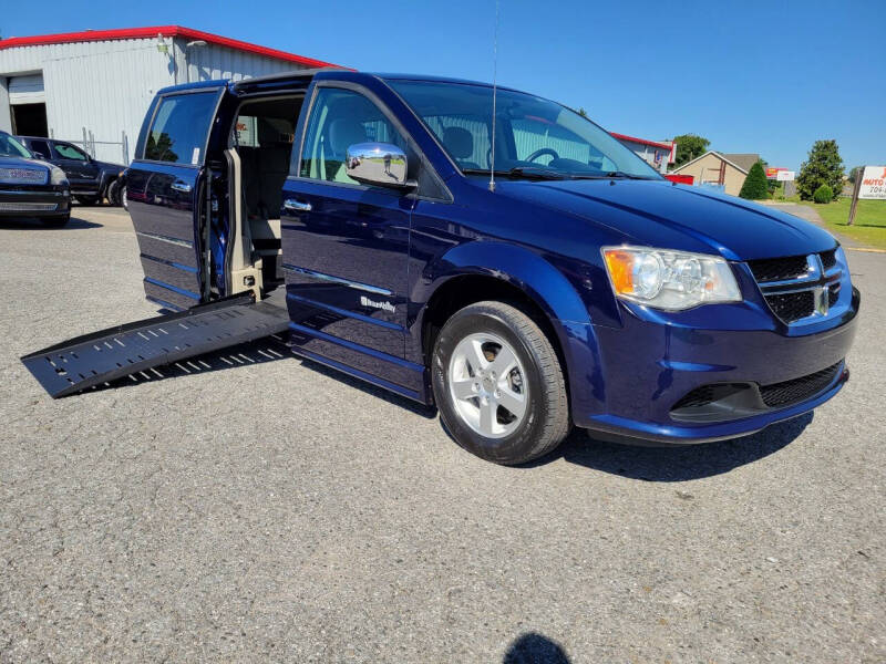 2012 Dodge WHEELCHAIR VAN