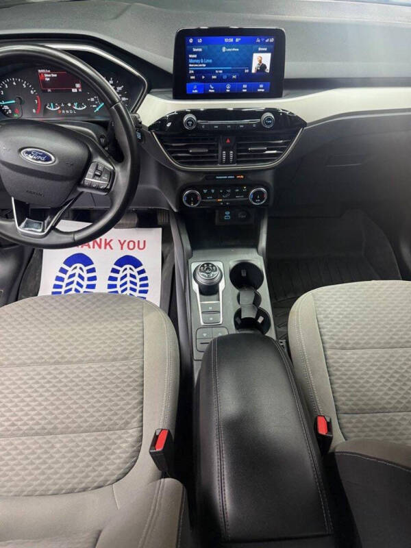 2022 Ford Escape SE