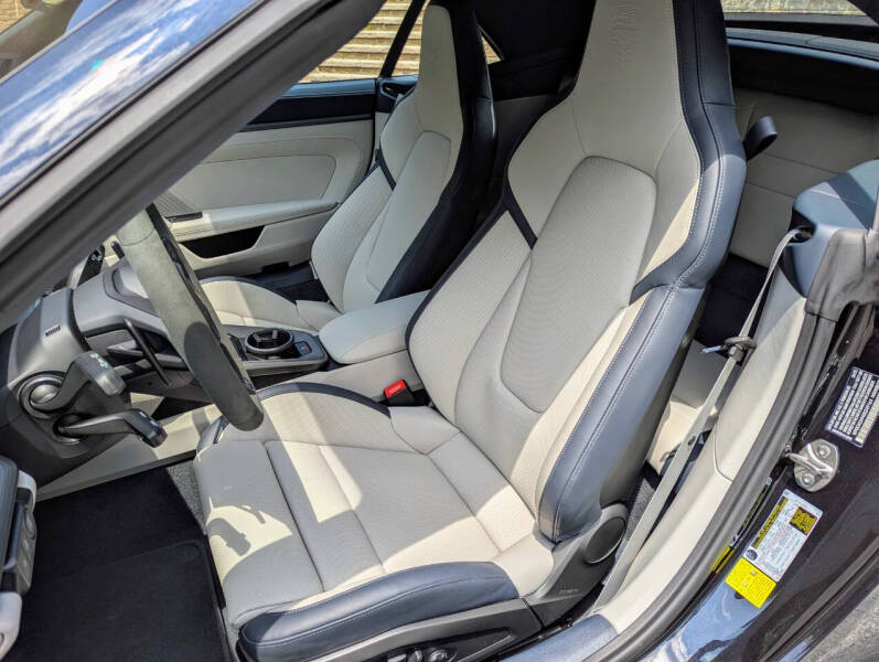 2025 Porsche 911 Carrera S