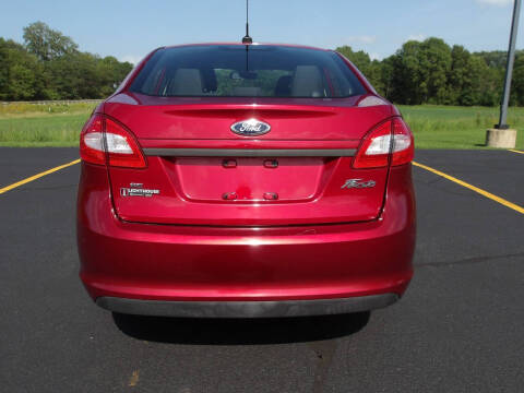 2013 Ford Fiesta SE