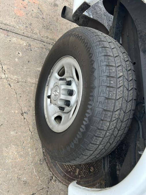 2016 Chevrolet Express 2500