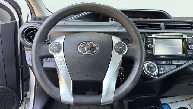 2015 Toyota Prius c One