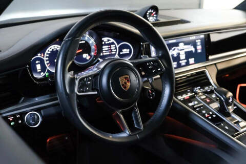 2018 Porsche Panamera Turbo Sport Turismo