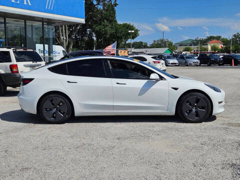 2021 Tesla Model 3 Standard Range Plus