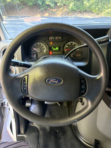 2014 Ford E-Series E-250