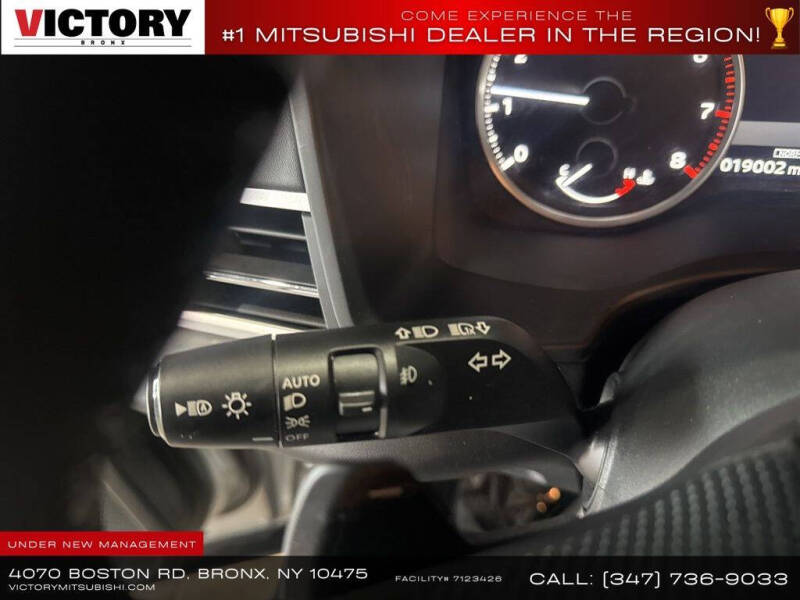 2022 Mitsubishi Outlander SE