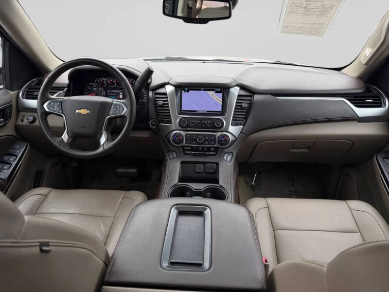 2018 Chevrolet Suburban LT