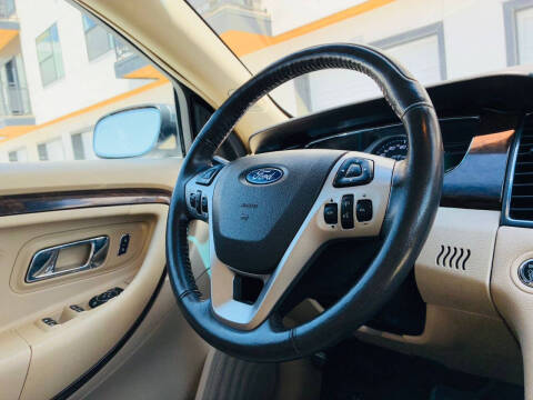 2016 Ford Taurus Limited