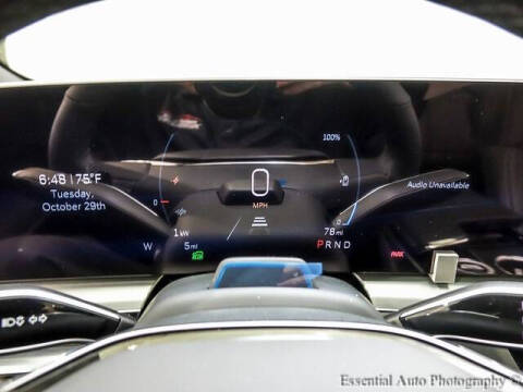 2025 Cadillac LYRIQ Luxury 2