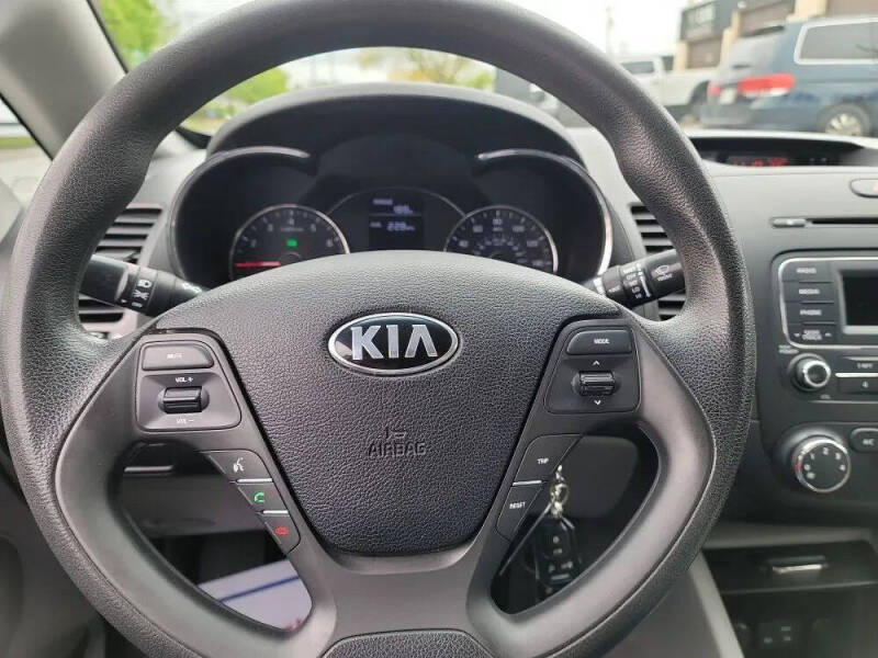 2015 Kia Forte LX