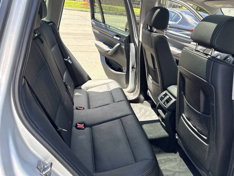 2011 BMW X3 xDrive28i