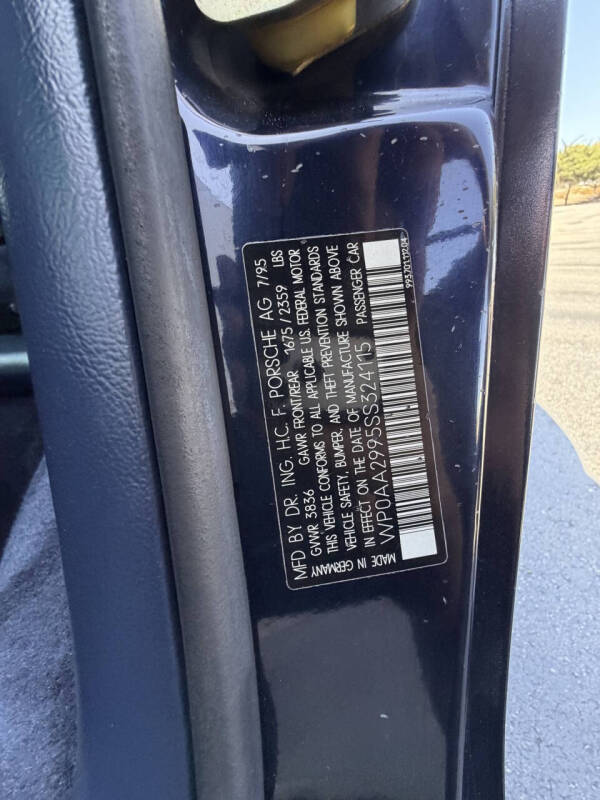 1995 Porsche 911 Carrera 4