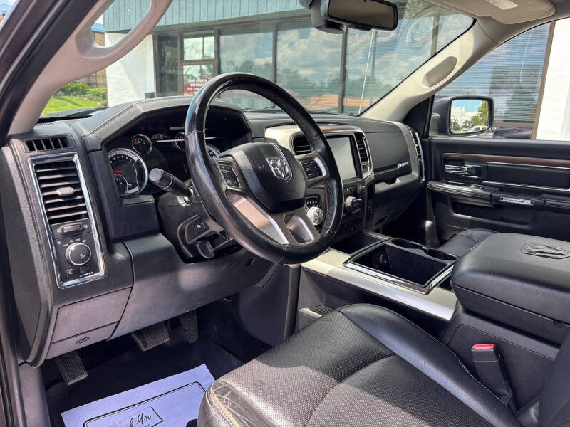 2015 RAM 1500 Laramie