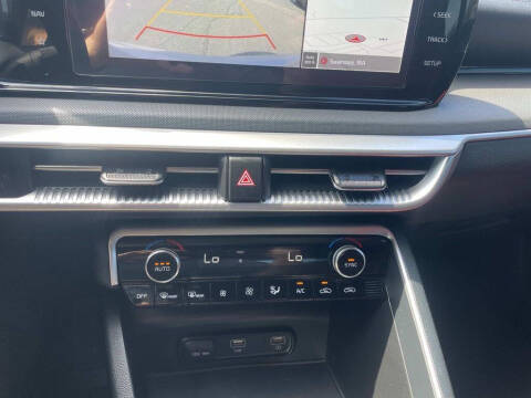 2023 Kia K5