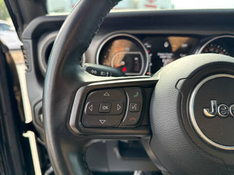 2022 Jeep Gladiator Sport S