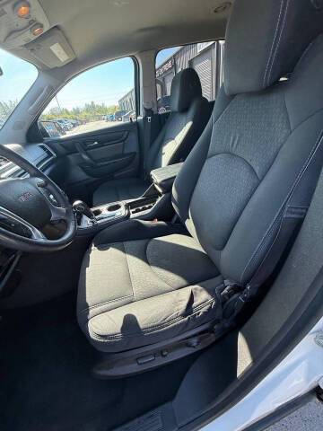 2015 GMC Acadia SLE-2