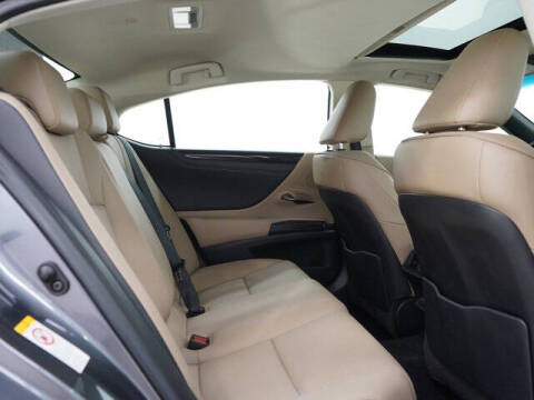 2019 Lexus ES 350