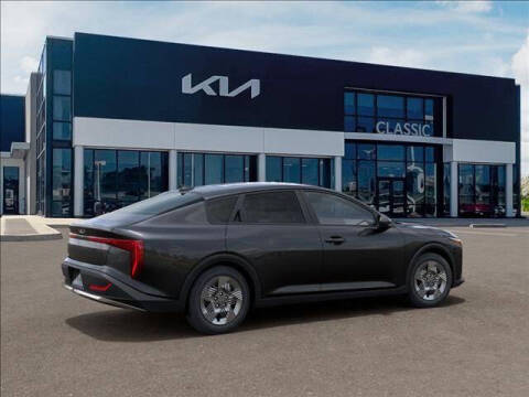2026 Kia K4 LX