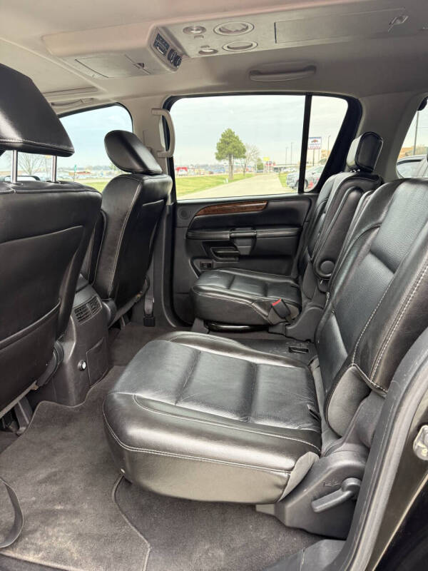 2010 Nissan Armada Platinum