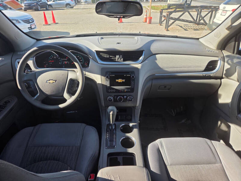 2015 Chevrolet Traverse LS