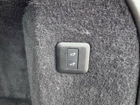 2022 Land Rover Range Rover Sport SVR