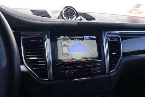 2015 Porsche Macan S