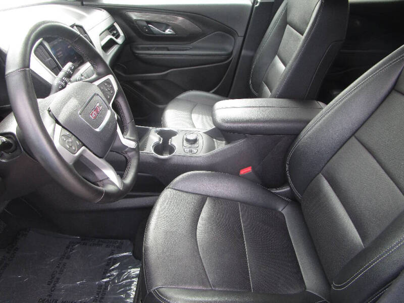 2024 GMC Terrain SLT