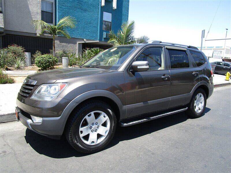 2009 Kia Borrego for sale at HAPPY AUTO GROUP in Panorama City CA