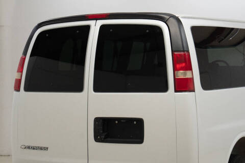 2016 Chevrolet Express LT 3500