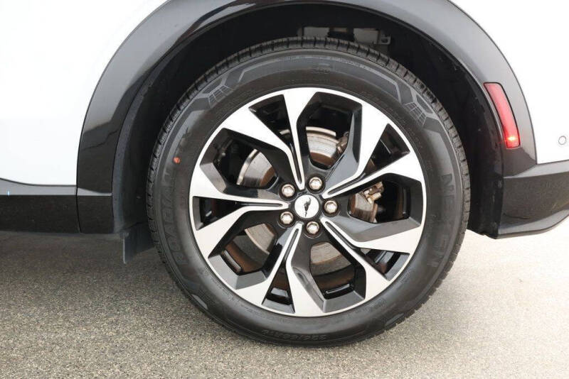 2022 Ford Mustang Mach-E Premium