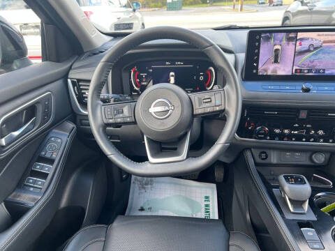 2024 Nissan Rogue Platinum