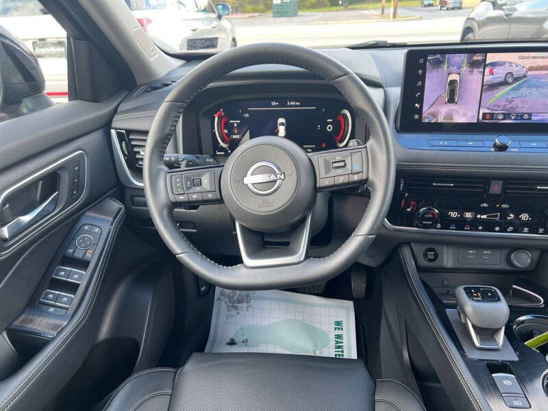 2024 Nissan Rogue Platinum