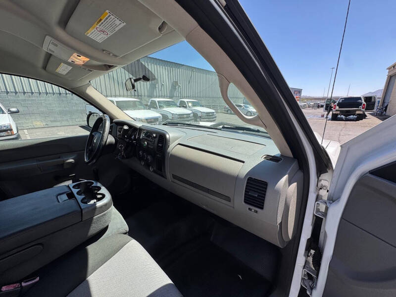 2008 Chevrolet Silverado 2500HD Work Truck