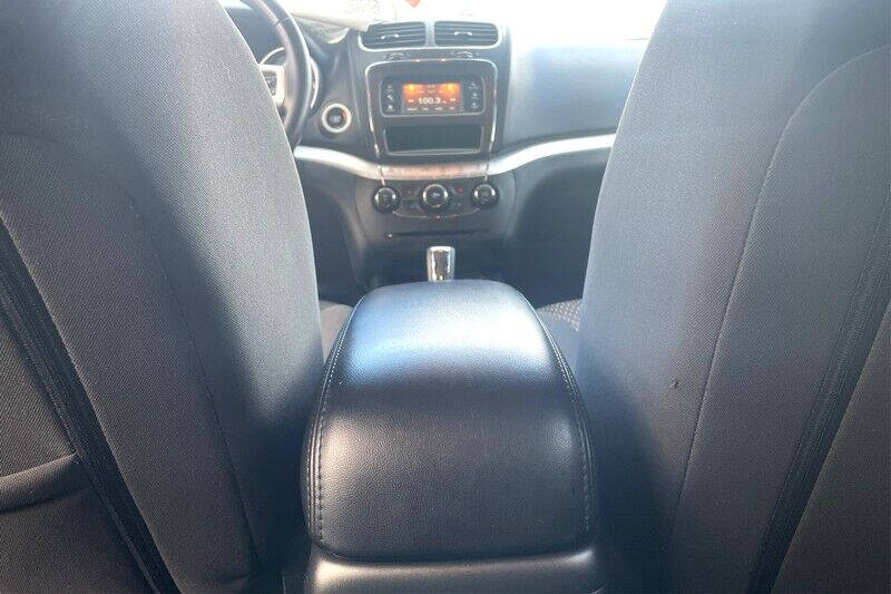 2018 Dodge Journey SXT