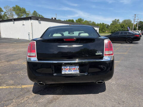 2013 Chrysler 300