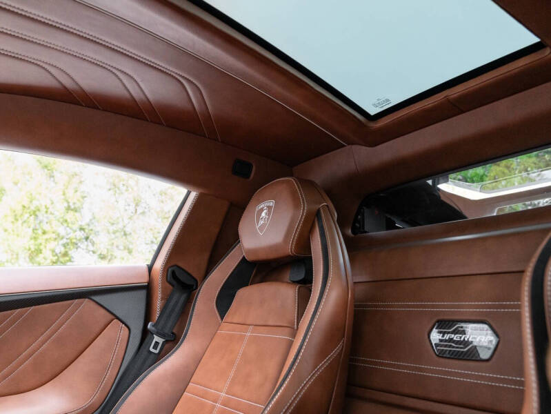 2022 Lamborghini Countach LPI 800-4