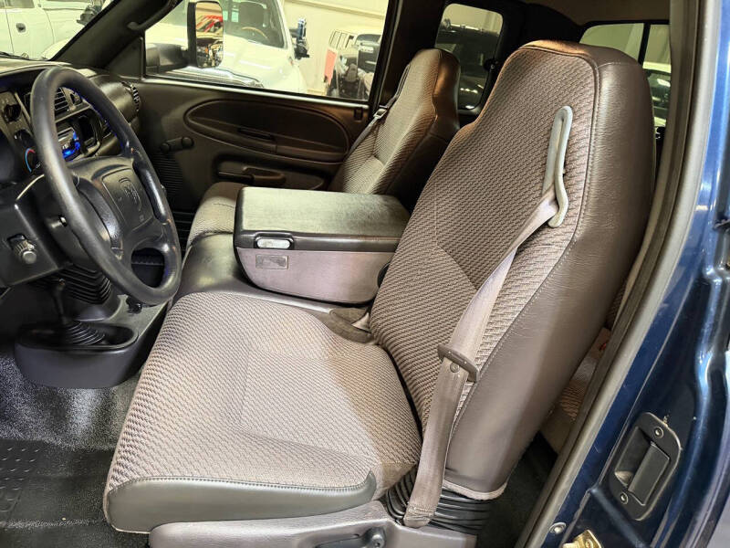 2002 Dodge Ram 2500 ST