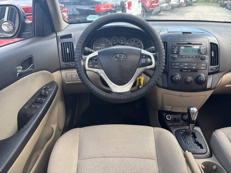 2010 Hyundai Elantra Touring SE