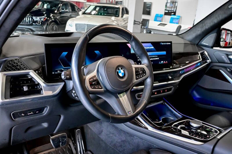 2024 BMW X7 xDrive40i
