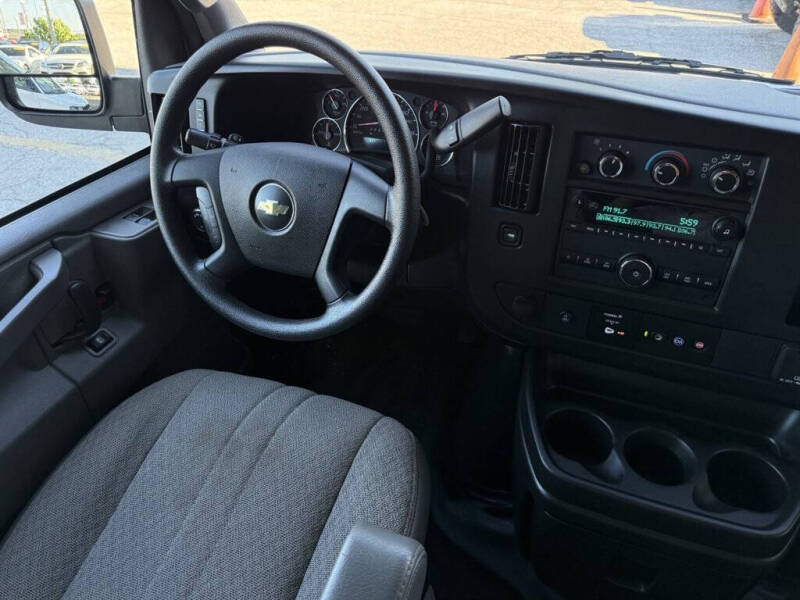 2023 Chevrolet Express LS 3500