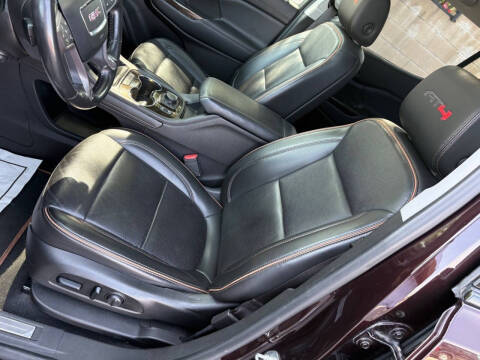 2021 GMC Acadia AT4